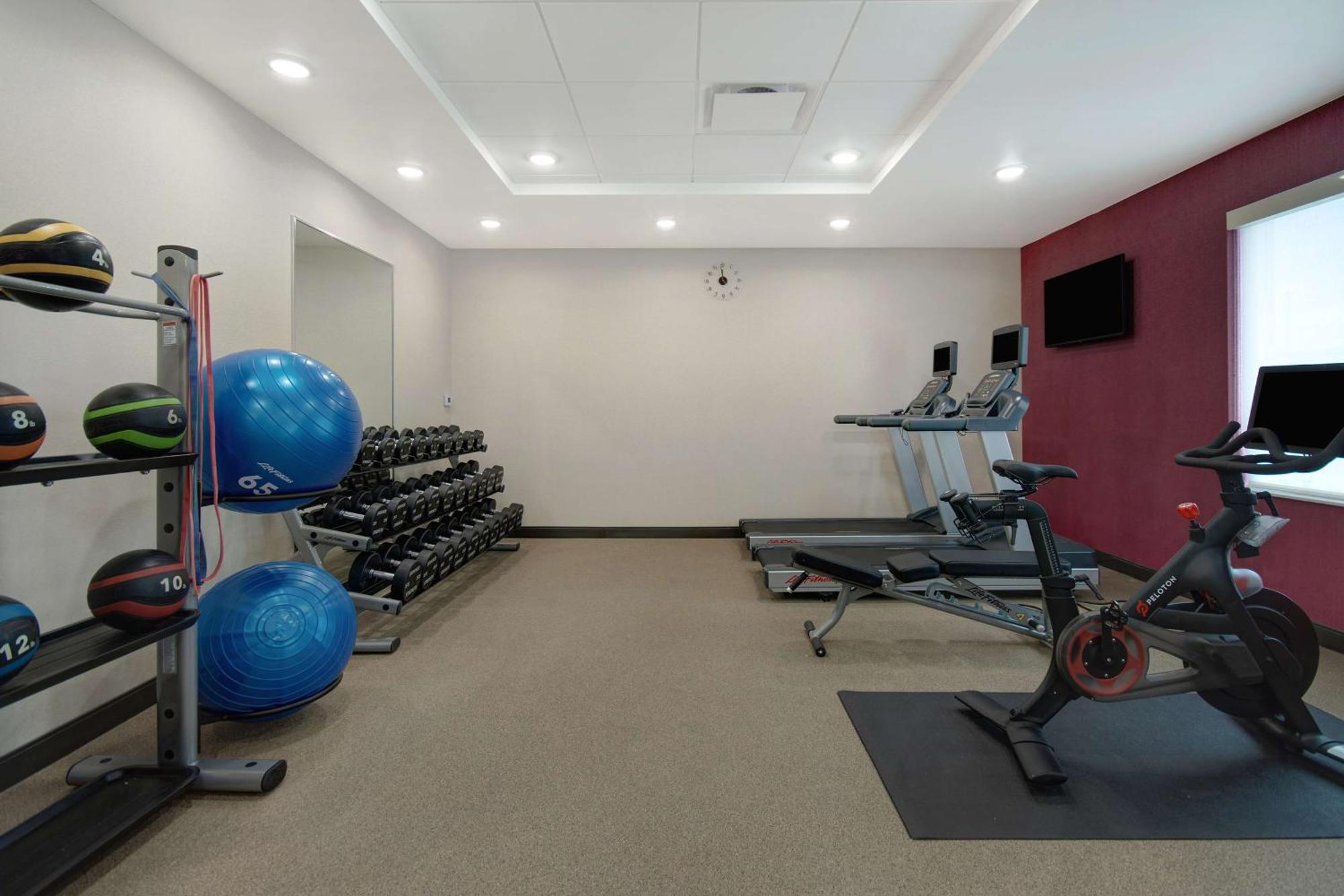 Home2 Suites By Hilton Grand Rapids Airport Kentwood Buitenkant foto