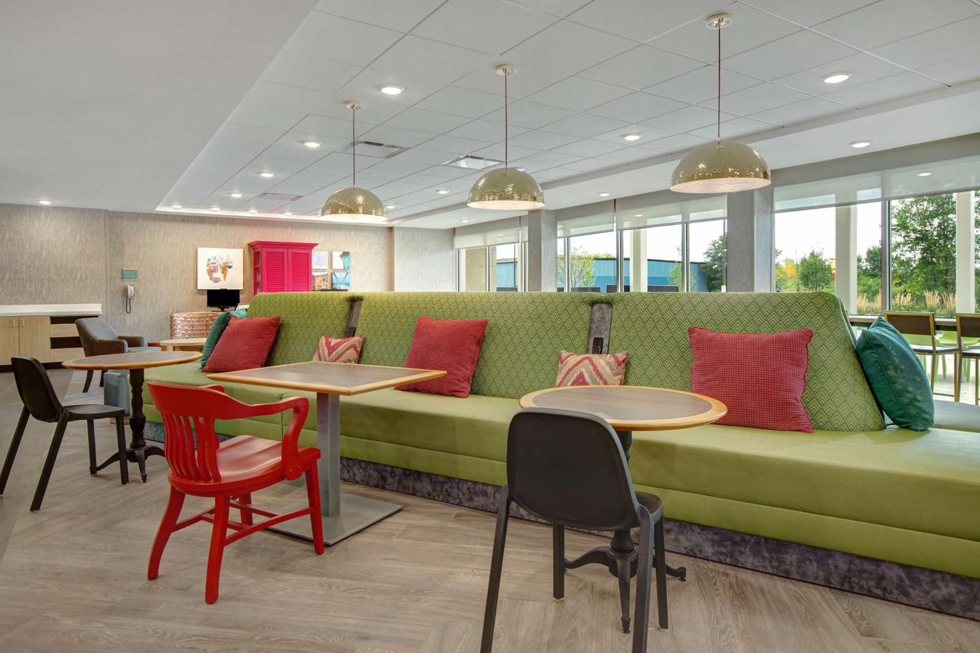 Home2 Suites By Hilton Grand Rapids Airport Kentwood Buitenkant foto